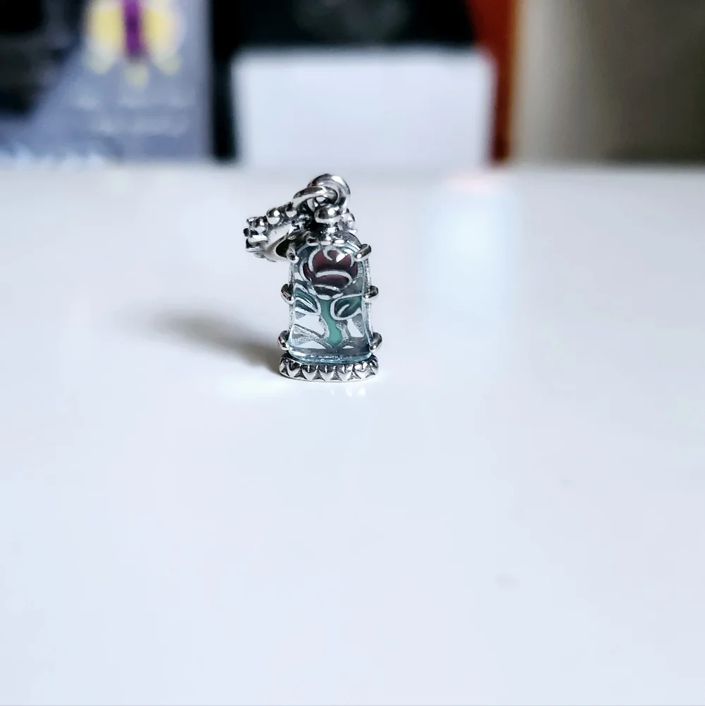 ROSE CHARM - Picture 3 of 6